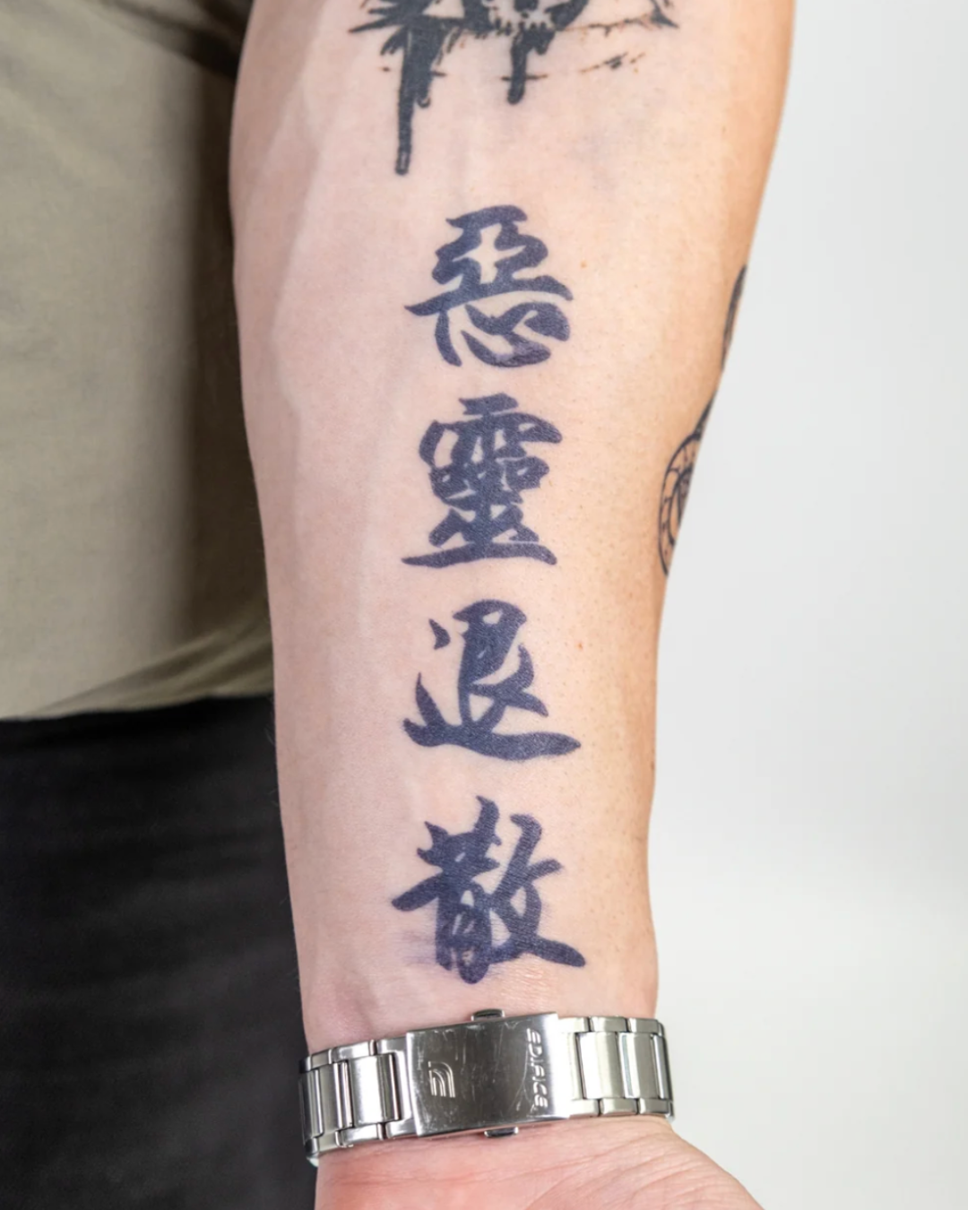 Evil Spirits Disperse — Semi-Permanent Tattoo