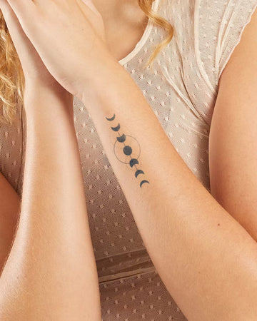 Cosmic dance - Semi Permanent Tattoos